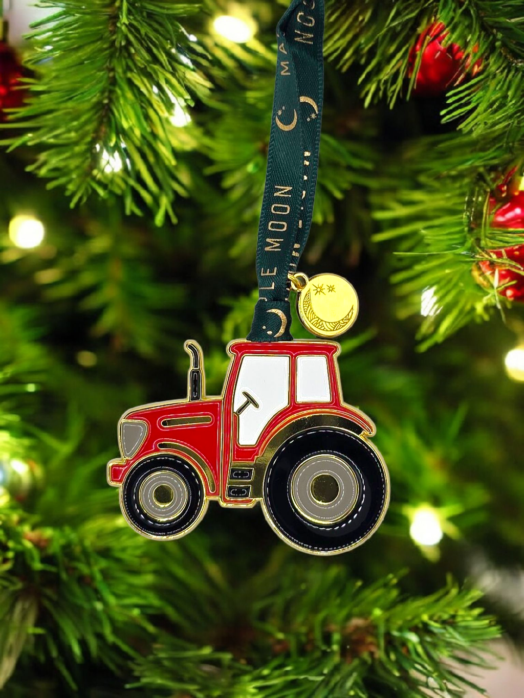 Classic Enamel Tractor: Green