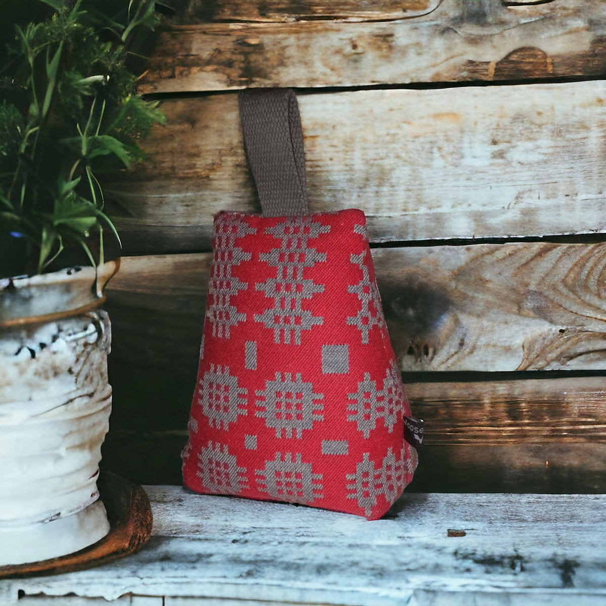 Welsh tapestry blanket design door stop Filled: Gold / Small